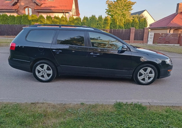 Volkswagen Passat cena 16600 przebieg: 215000, rok produkcji 2008 z Nidzica małe 436